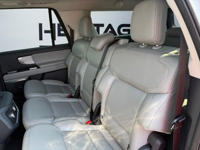 2025 Ford Expedition Active MAX