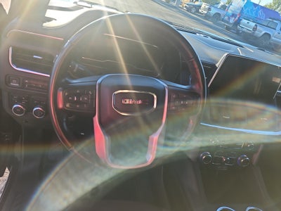 2023 GMC Yukon XL SLE