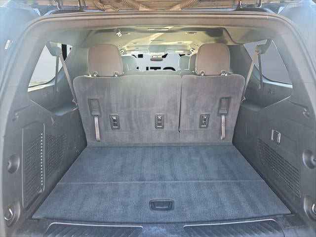 2023 GMC Yukon XL SLE