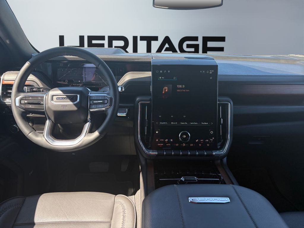 2025 GMC Yukon XL 4WD Denali