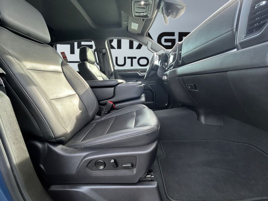 2024 GMC Sierra 1500 4WD Crew Cab Short Box SLT