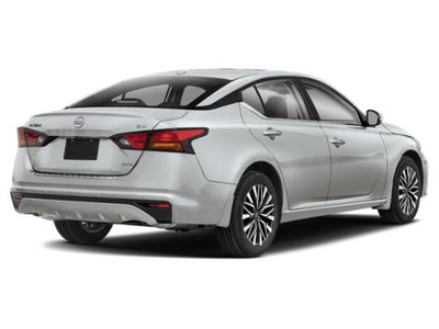 2023 Nissan Altima SV FWD