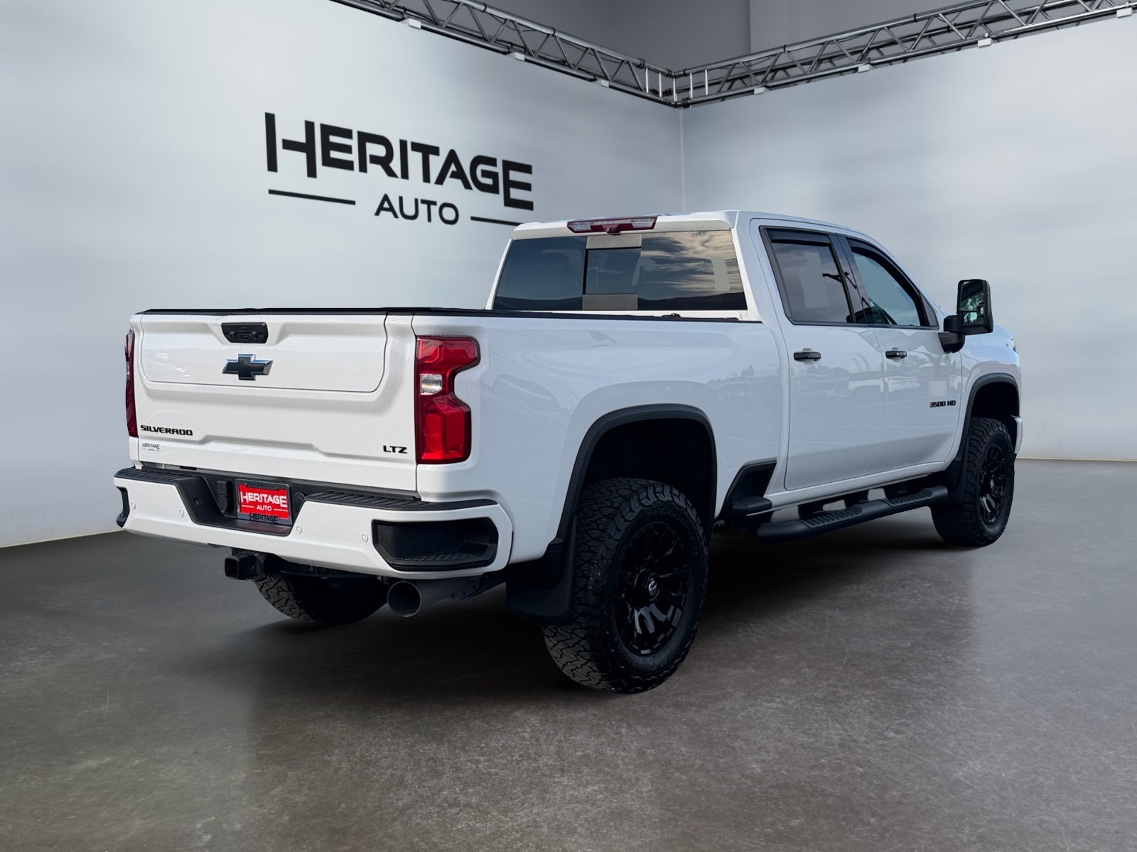 2024 Chevrolet Silverado 4WD Crew Cab Standard Bed LTZ