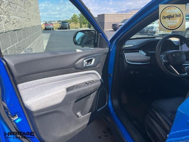2023 Jeep Compass Latitude Lux FWD