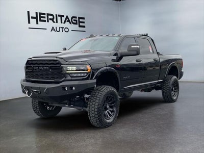2023 RAM 3500 Limited Crew Cab 4x4 6'4' Box