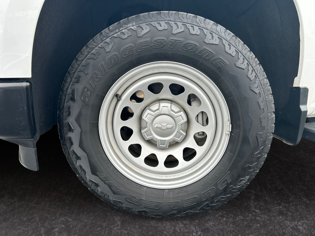 2022 Chevrolet Silverado 1500 4WD Regular Cab Long Bed WT