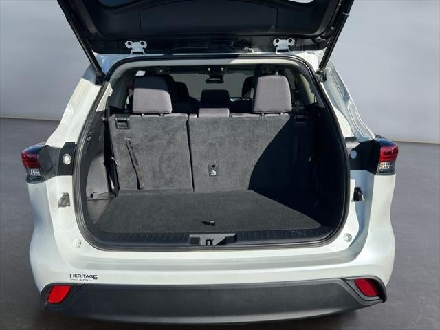 2023 Toyota Highlander Hybrid LE