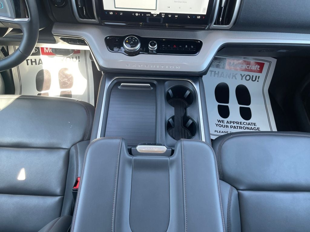 2025 Ford Expedition Active