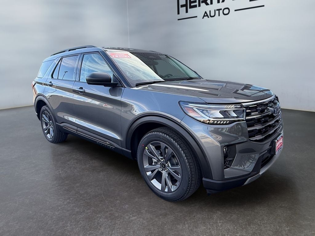 2026 Ford Explorer Active w/200A Pkg
