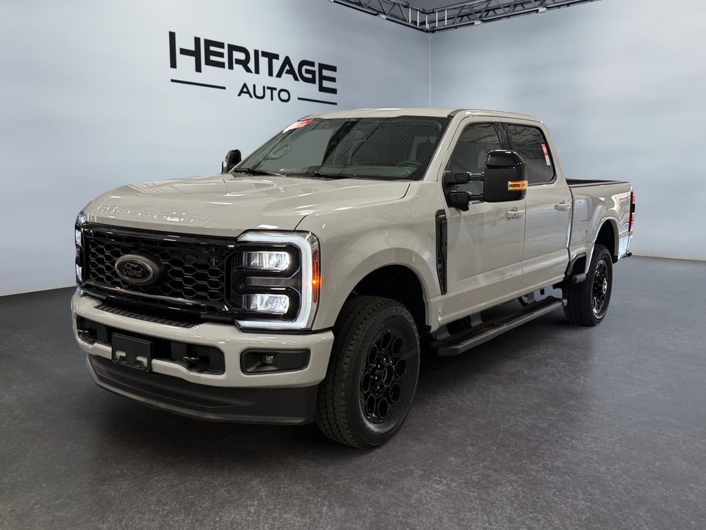 2026 Ford F-250 LARIAT 4WD Crew Cab 6.75' Box