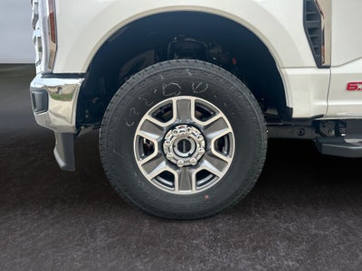 2026 Ford F-350 LARIAT