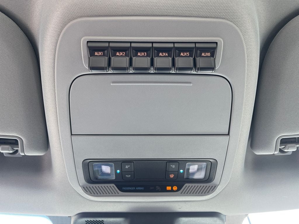 2026 Ford F-350 XLT 4WD Crew Cab 6.75' Box
