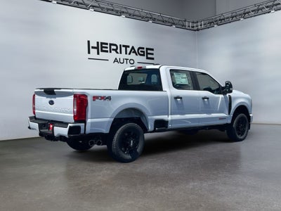 2026 Ford F-350 XLT 4WD Crew Cab 6.75' Box