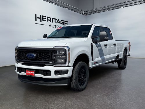2026 Ford F-350 XL 4WD Crew Cab 8' Box