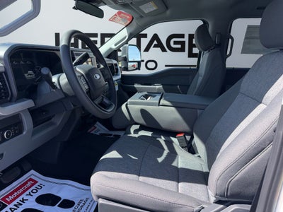 2026 Ford F-350 XL 4WD Crew Cab 8' Box