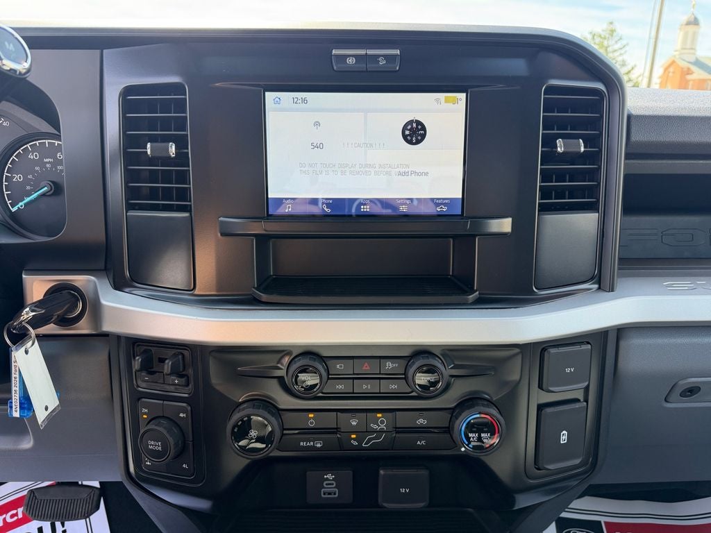 2026 Ford F-350 XL 4WD Crew Cab 8' Box