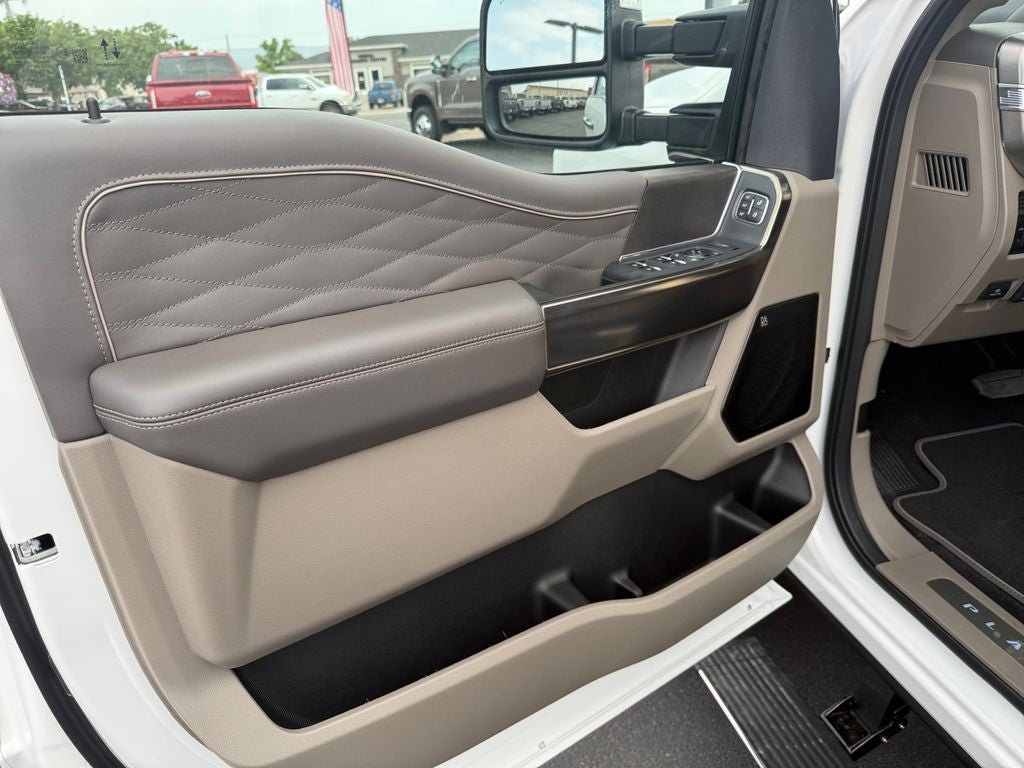 2026 Ford F-350 Platinum 4WD Crew Cab 6.75' Box