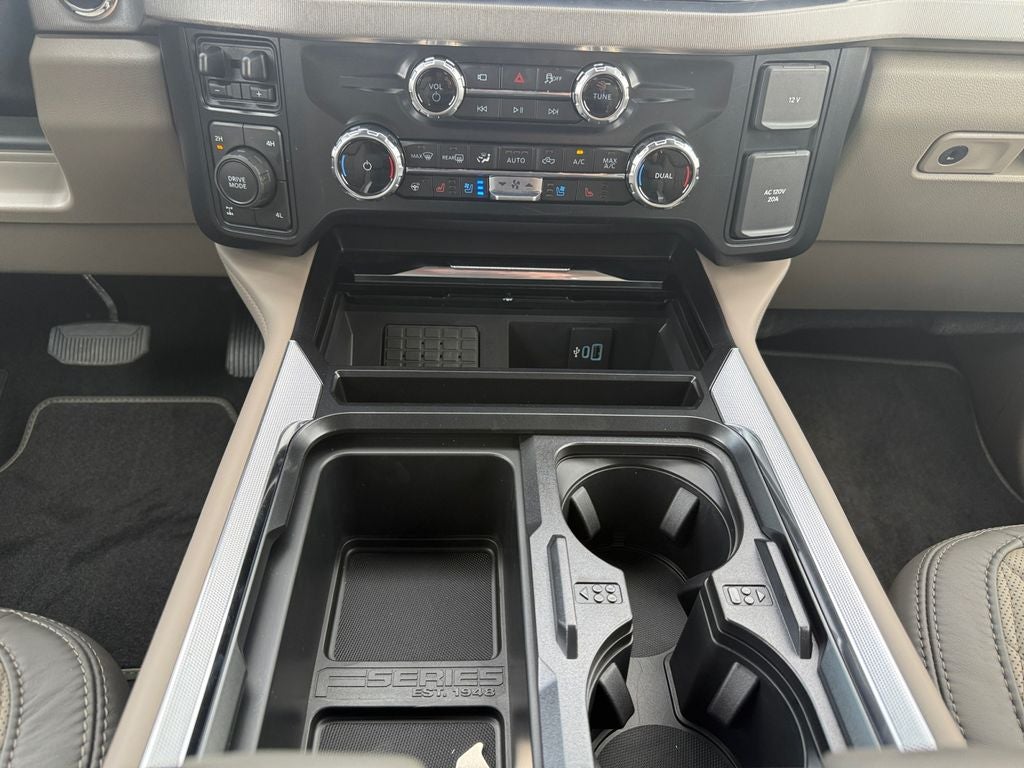 2026 Ford F-350 Platinum 4WD Crew Cab 6.75' Box