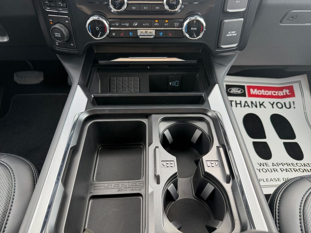 2026 Ford F-350 Platinum 4WD Crew Cab 8' Box