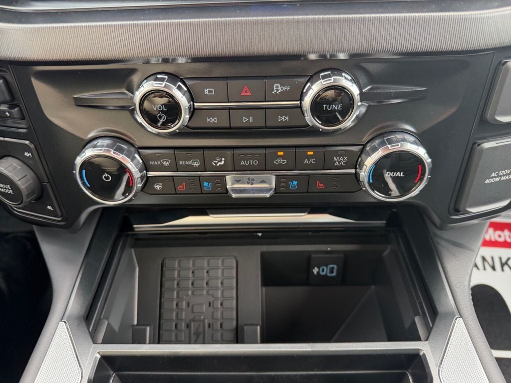 2026 Ford F-350 Platinum 4WD Crew Cab 8' Box