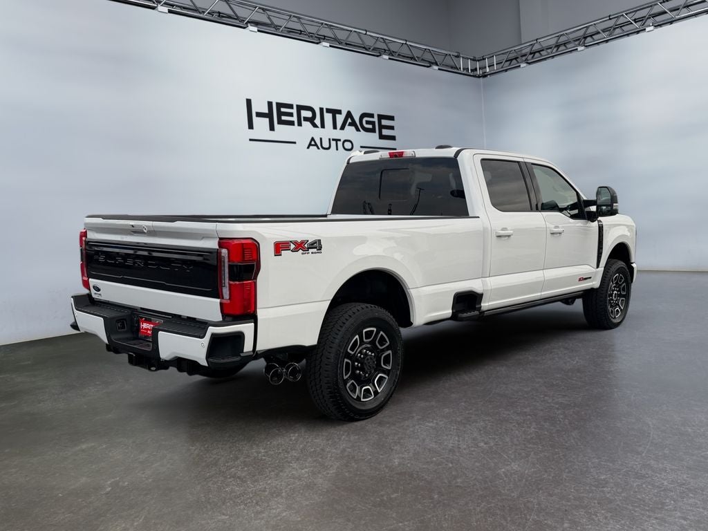 2026 Ford F-350 Platinum 4WD Crew Cab 8' Box