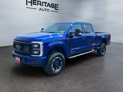 2026 Ford F-350 LARIAT 4WD Crew Cab 6.75' Box