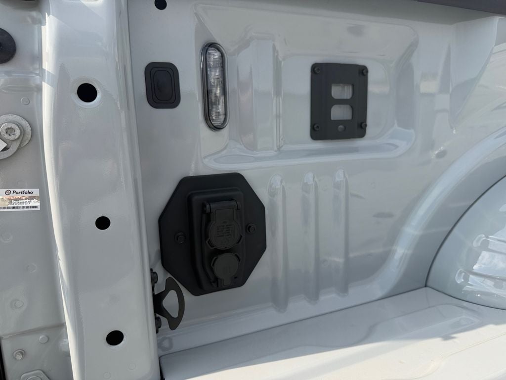 2026 Ford F-350 Platinum 4WD Crew Cab 8' Box