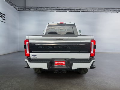 2026 Ford F-350 Platinum 4WD Crew Cab 8' Box