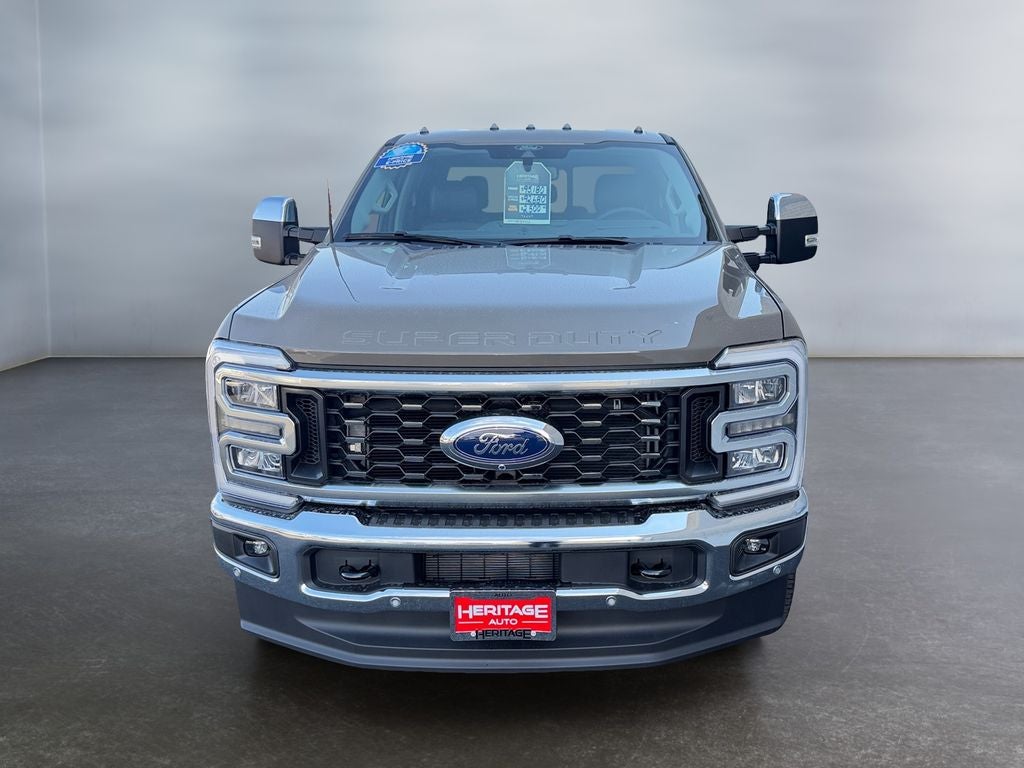 2026 Ford F-350 LARIAT