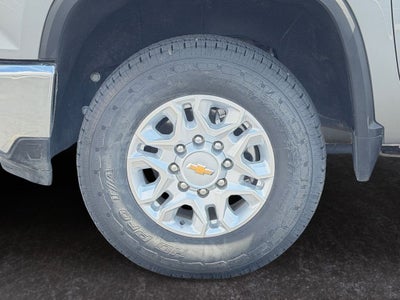 2025 Chevrolet Silverado LT