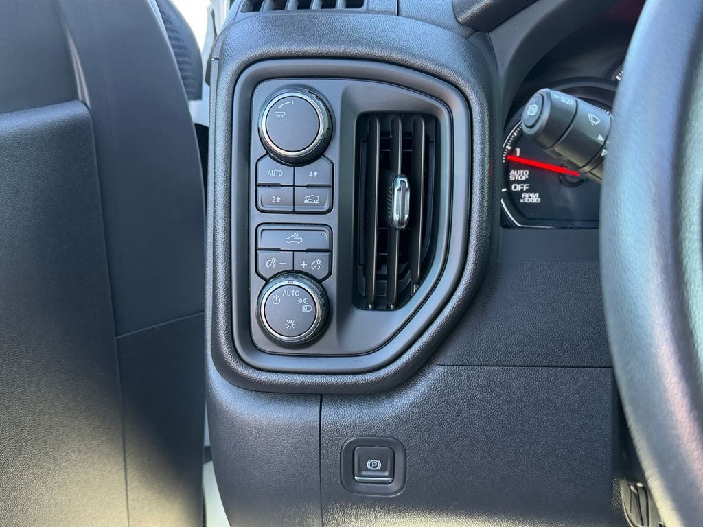 2024 Chevrolet Silverado Work Truck