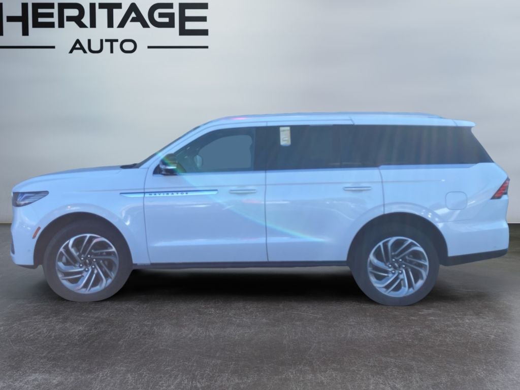 2025 Lincoln Navigator Reserve