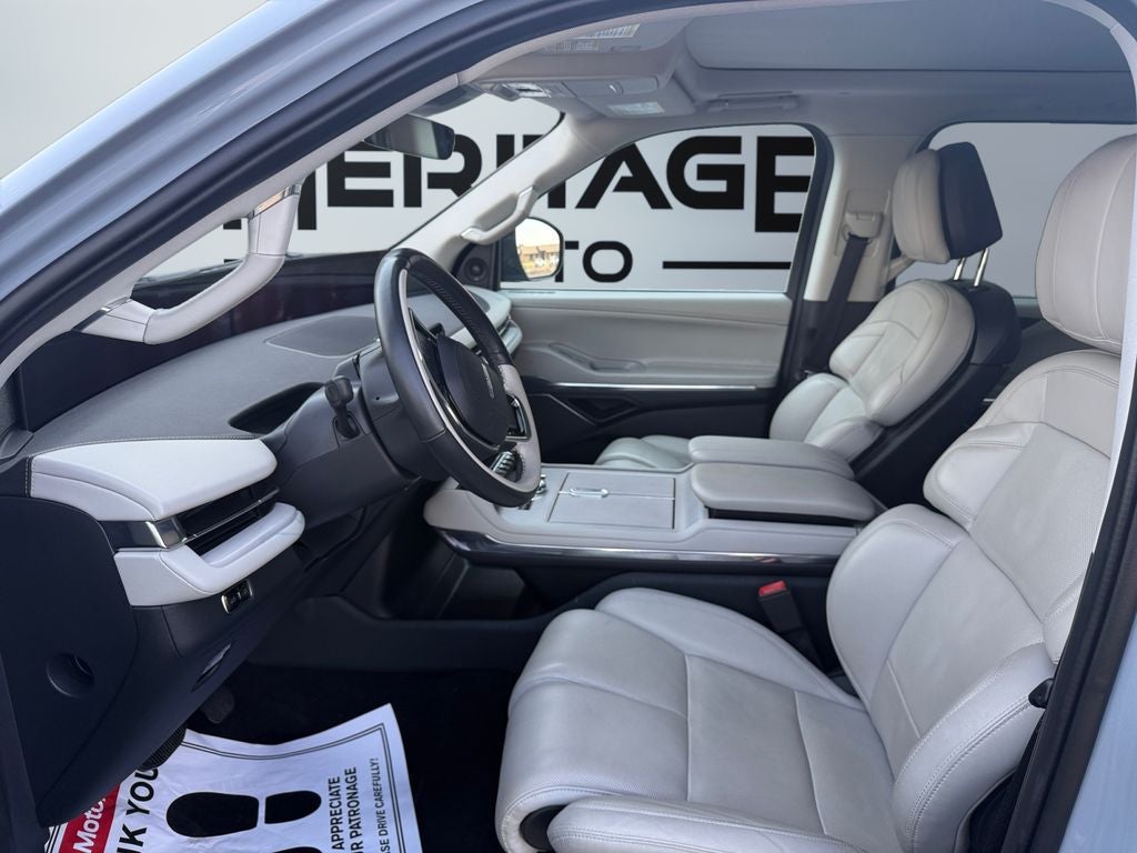 2025 Lincoln Navigator L Reserve