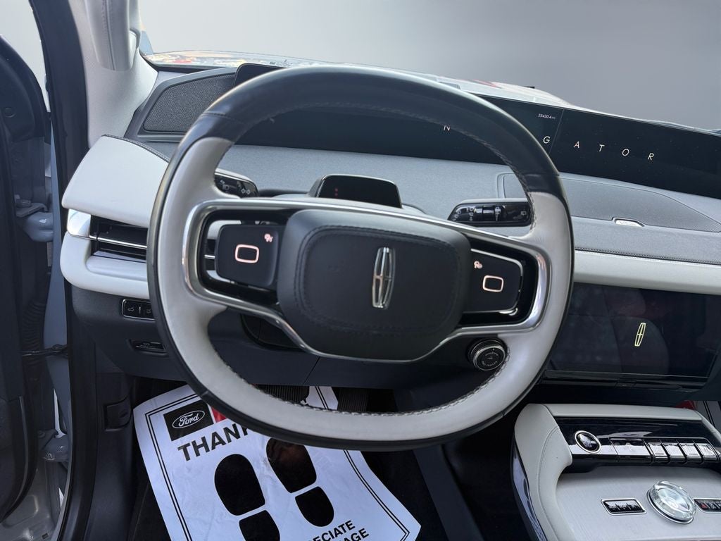 2025 Lincoln Navigator L Reserve