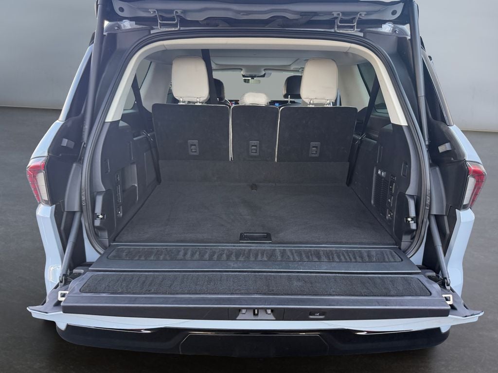 2025 Lincoln Navigator L Reserve