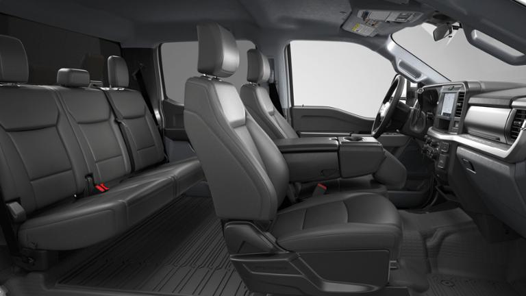 2026 Ford Super Duty F-350® XLT